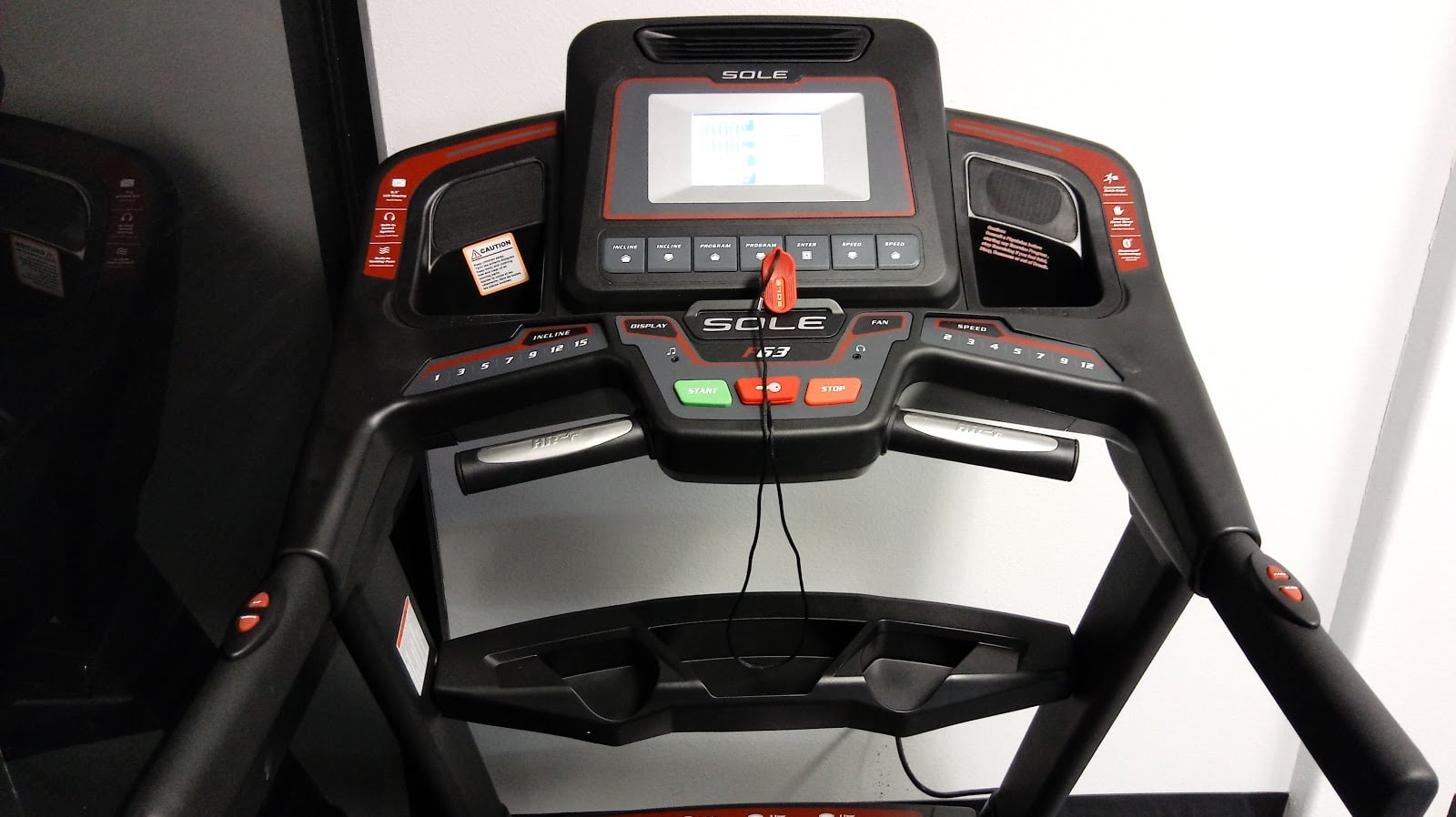 Horizon T101 vs SOLE F63 Treadmill Comparison 2023