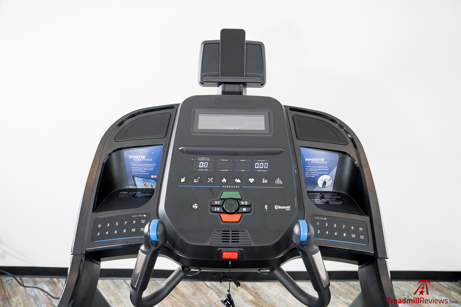 Horizon 7.0 AT Treadmill - Device Rack