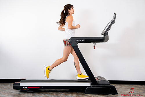 Sole F85 Treadmill Review - Running