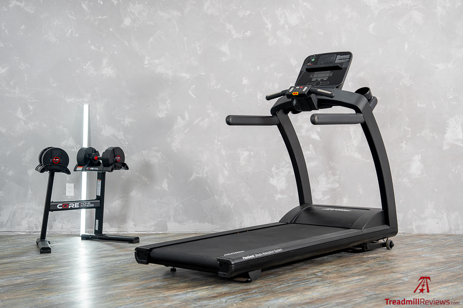 Life Fitness Run CX Treadmill Review 2024