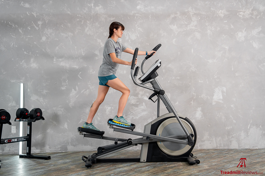 NordicTrack Commercial 14.9 Elliptical incline training