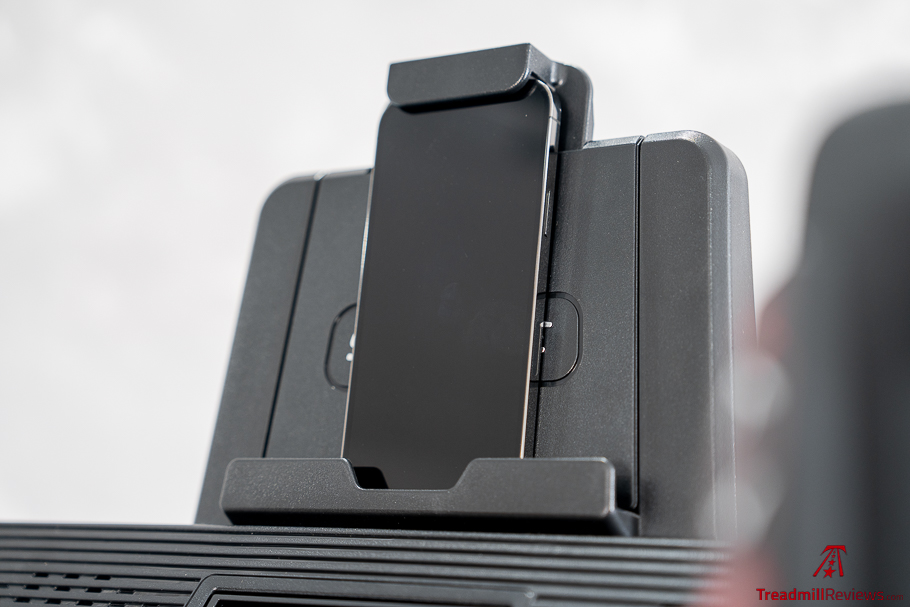 Sole E95 top phone holder