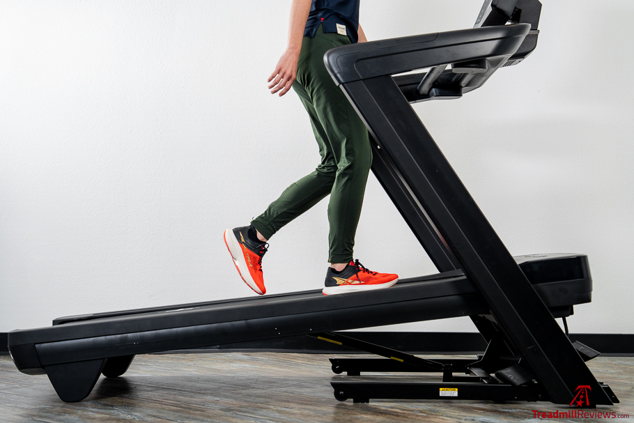 NordicTrack Commercial 1750 Treadmill Walking + Incline + Armswing