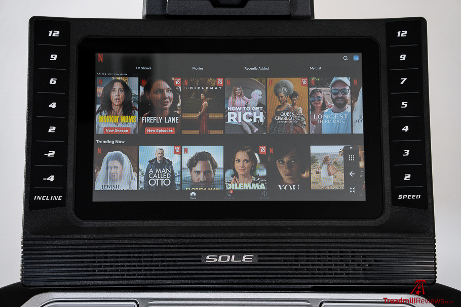 Sole F85 display Netflix