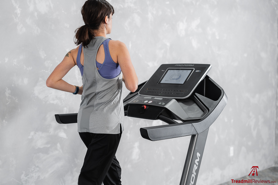 Comparison Proform Pro 2000 action back
