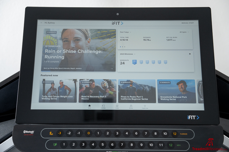 Comparison Proform Pro 9000 Treadmill Screen + Featured Content