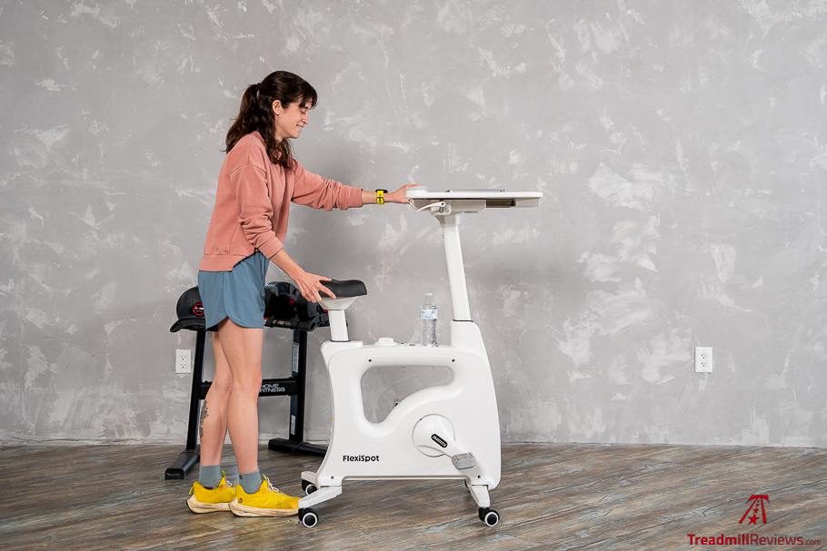 FlexiSpot Desk Bike moving